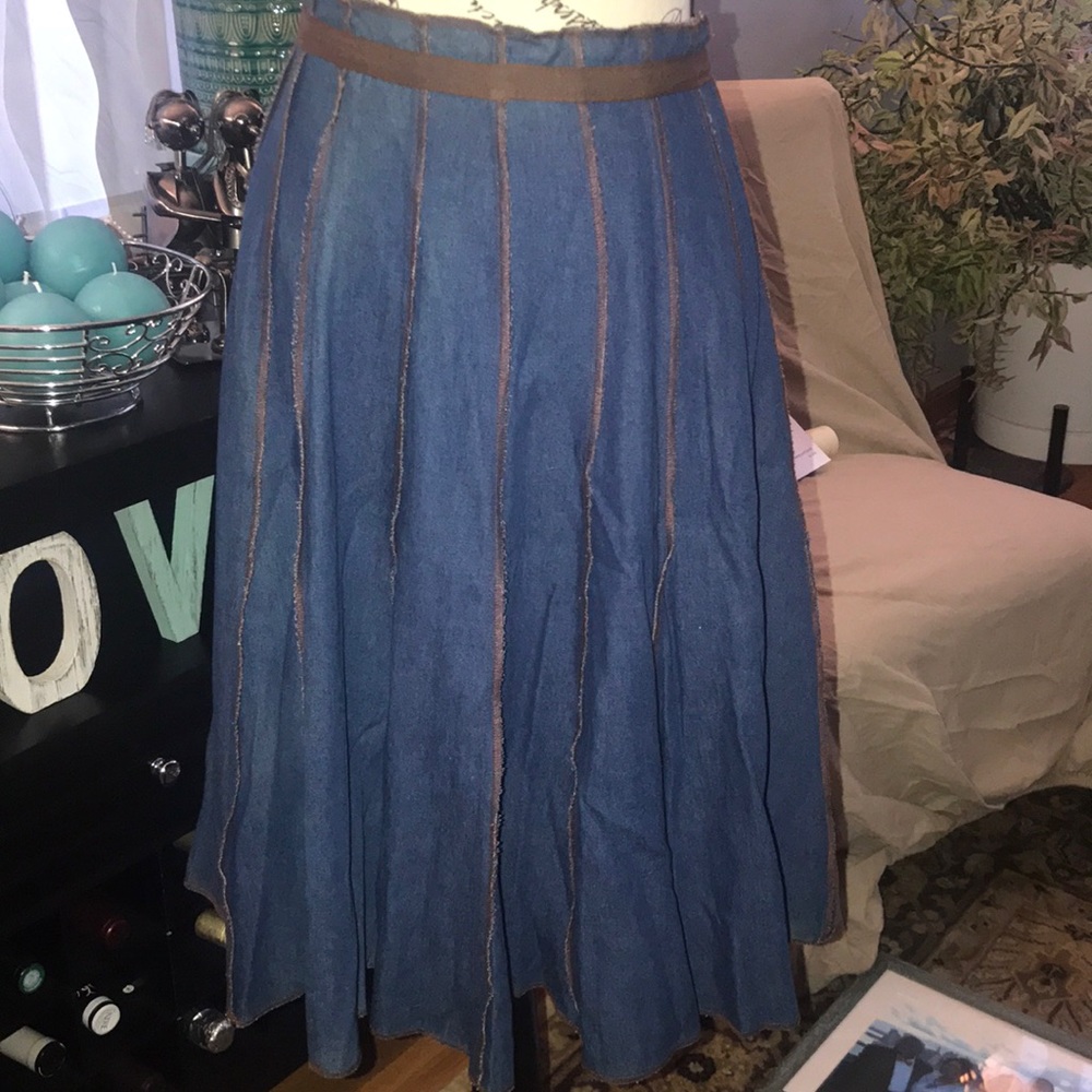 Denim skirt